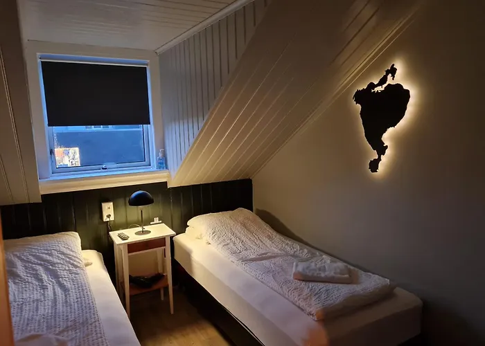 Lava Guesthouse